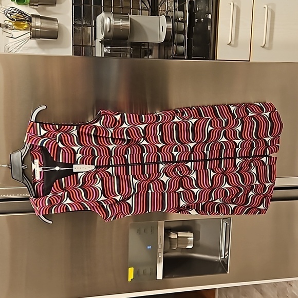 💕TRINA TURK💕 The Kindle Dress ~ Ribbon Print Stretch Faille 10 NWT - Picture 5 of 12